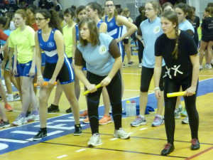 Les filles du collège Saint Marie avec Charlotte prête à l'action